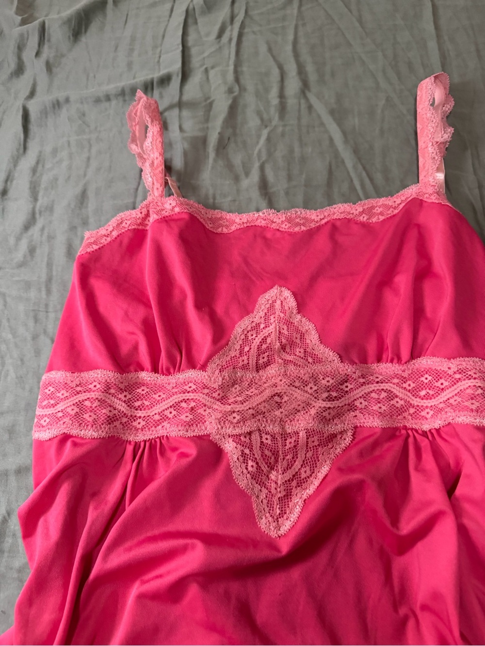 💖 Pink Lace Cami Tank Top 💖 - Picture 3 of 3